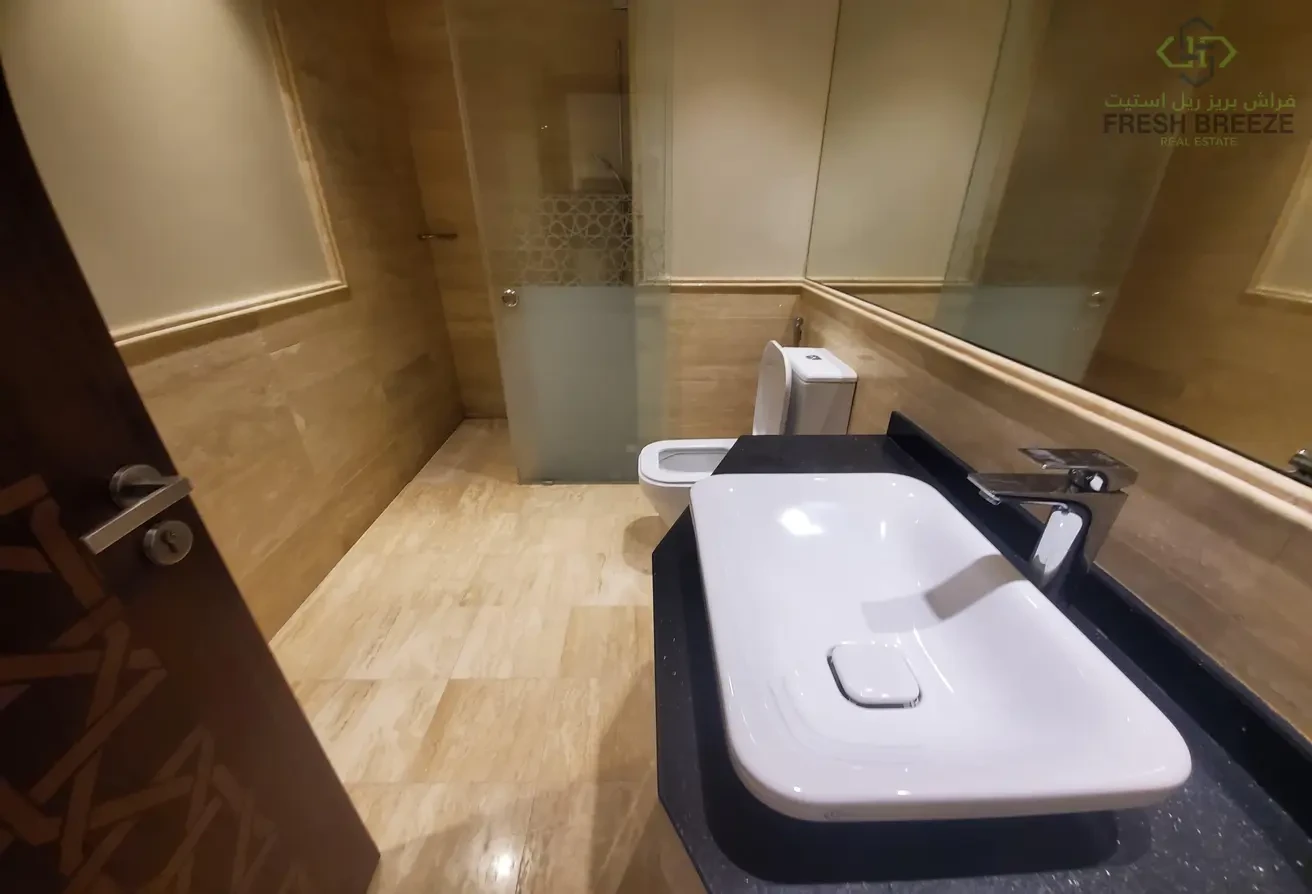 Luxury 1BHK Fully Furnished in al Nasr area - Apartment in Al Nasr Street