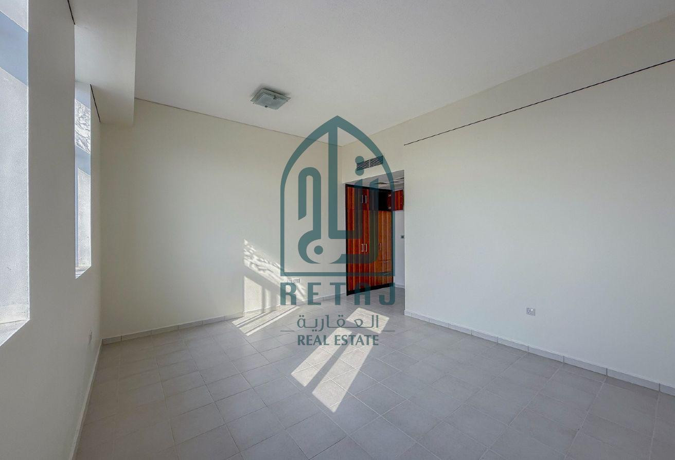 UNFURNISHED 1 BEDROOM NEAR SAFARI MALL INC KAHRMA! - Apartment in West Porto Drive