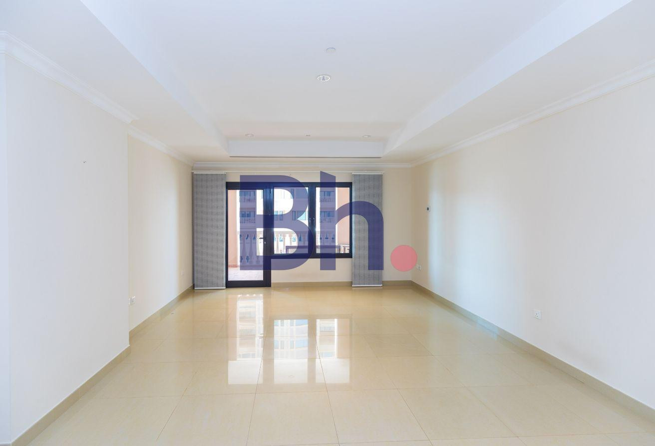 SEMI-FURNISHED APARTMENT FOR SALE IN PORTO ARABIA - Apartment in West Porto Drive