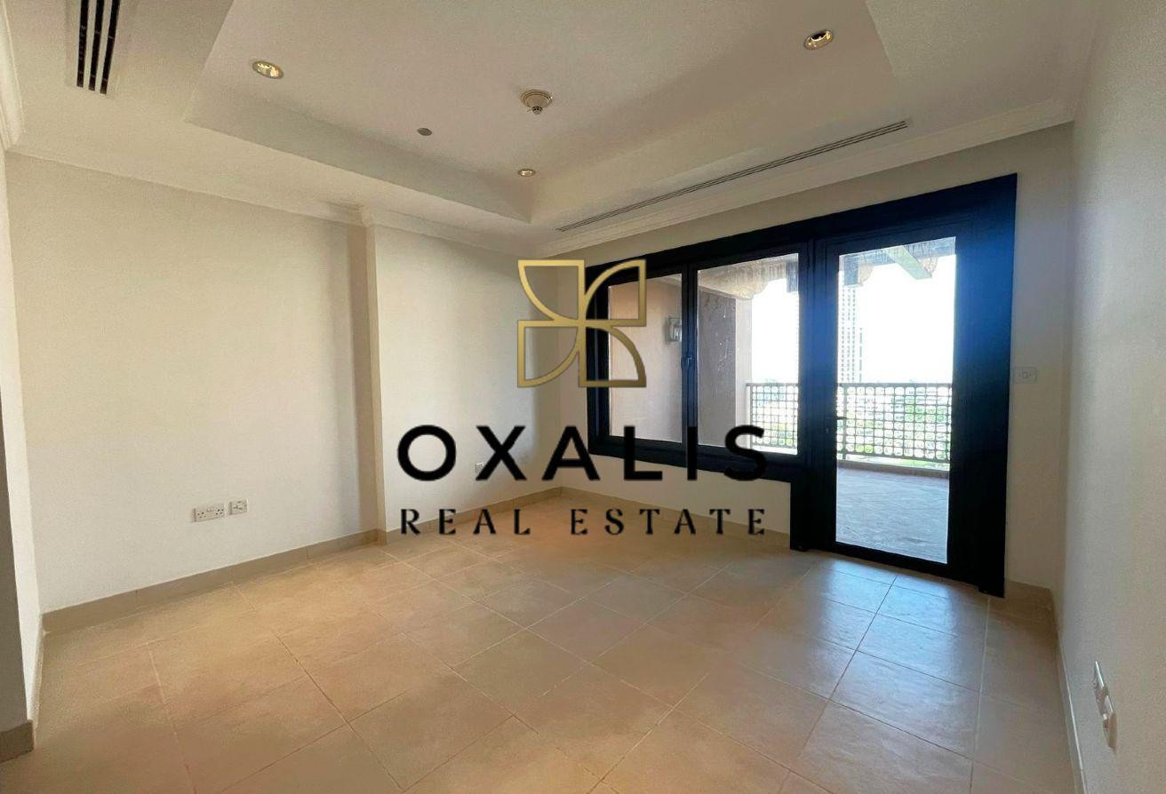 HUGE BALCONY | SEMI FURNISHED 2 BHK | GREAT VIEW