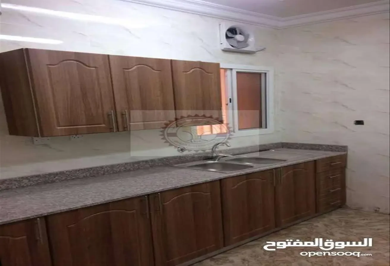 2 bhk Unfurnished flat at Wakra - Apartment in Al Wakair