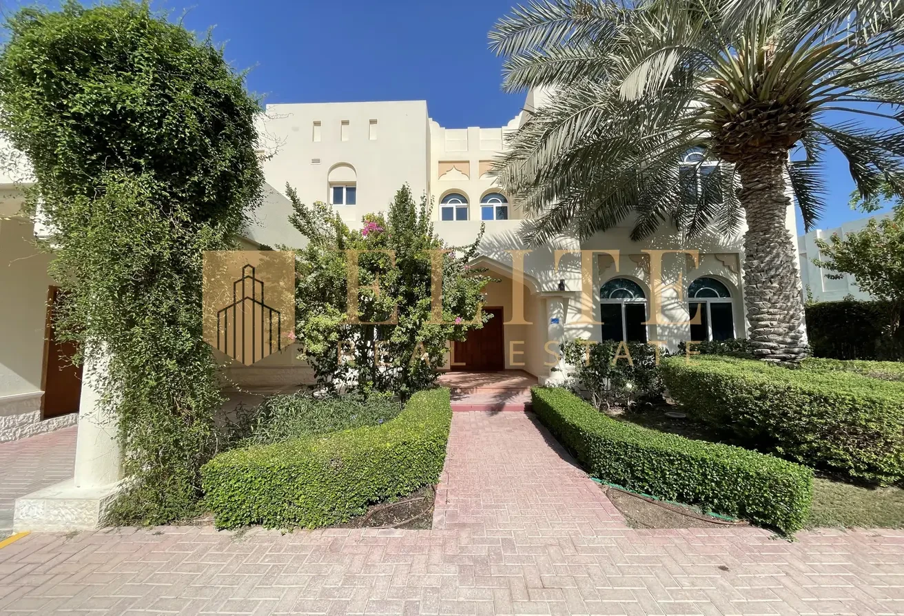 Luxurious Sea View 4 Master Bedrooms Villa - Villa in West Bay Lagoon