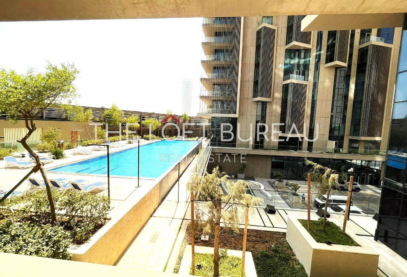 Luxurious 4+maid Townhouse For Sale I Seef Lusail - Townhouse in Mamsha Bay