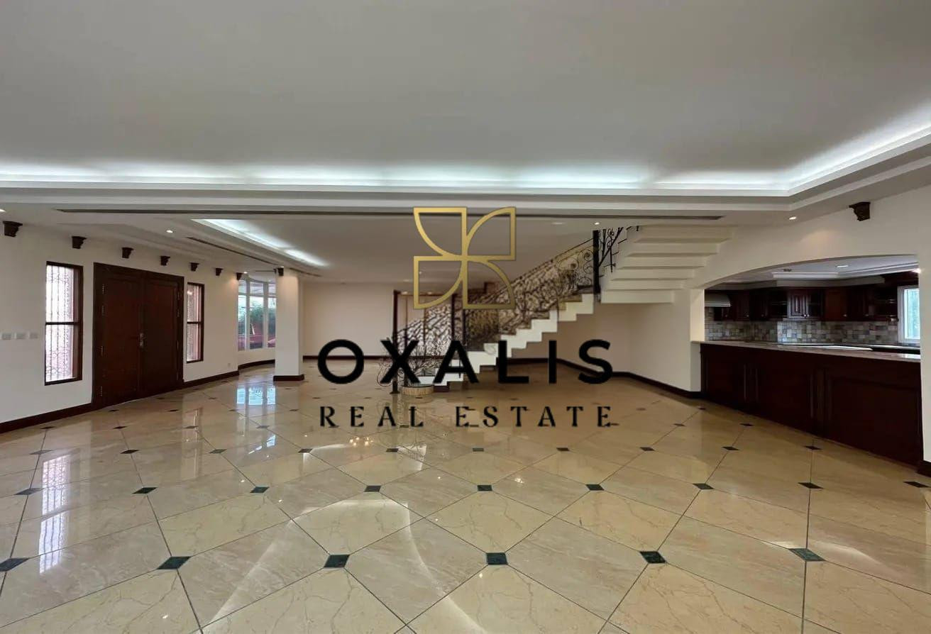 BEACH ACCESS | UPGRADED 4 BHK + MAIDS ROOM VILLA - Villa in West Bay Lagoon Street