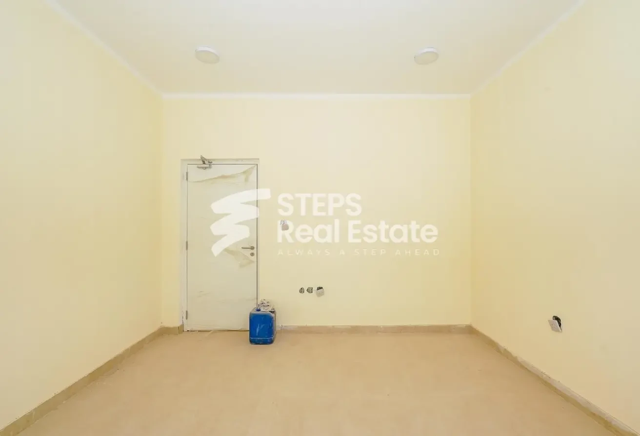Brand New Building for Labor Accommodation - Labor Camp in East Industrial Street