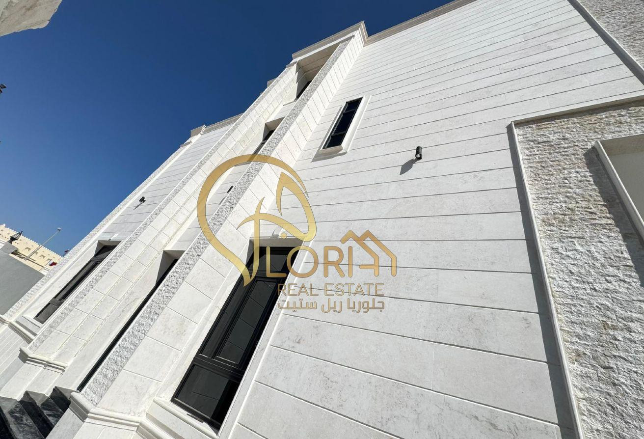 للبيع فيلا مودرن بالثمامه مع مصعد اول ساكن 4 مليون - Villa in Al Thumama