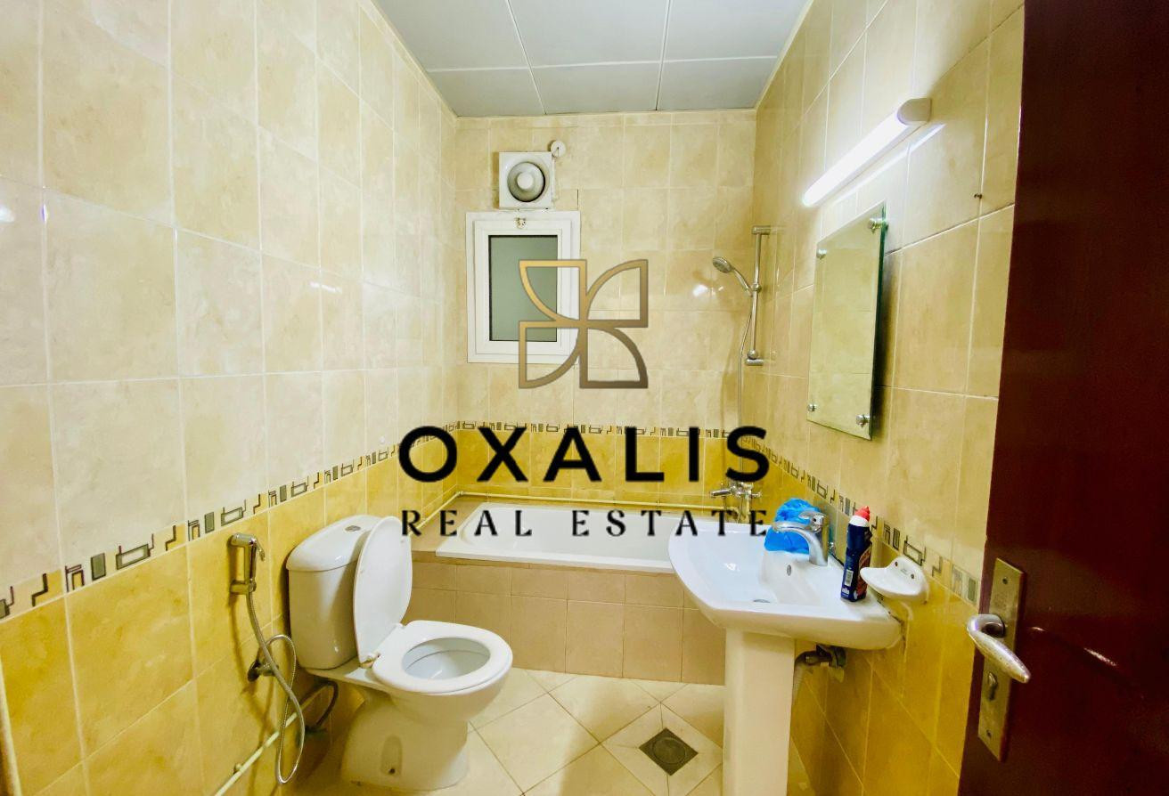 AVAILABLE ! 2 BHK UNFURNISHED | MUNTAZAH AREA