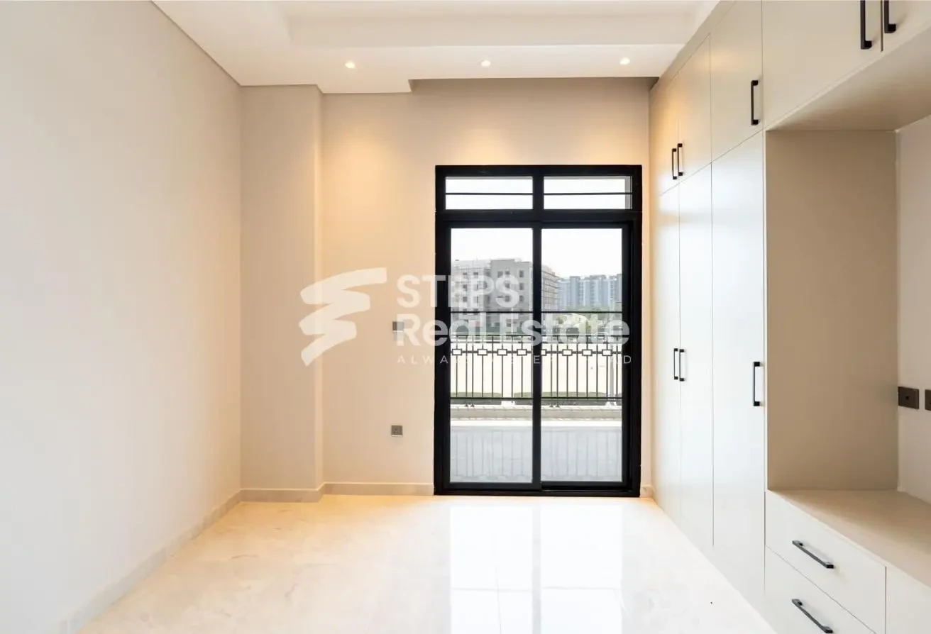 Brand New Apartment in High Demand Location - Apartment in FOX HILLS A13