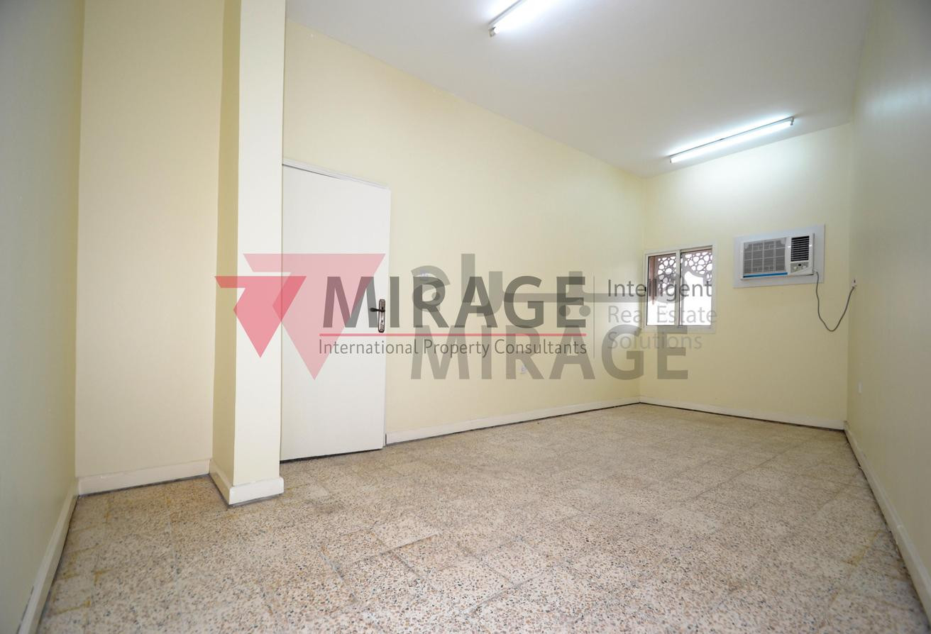 UNFURNISHED AND READY | AFFORDABLE 2 BEDROOMS - Apartment in Umm Ghuwailina