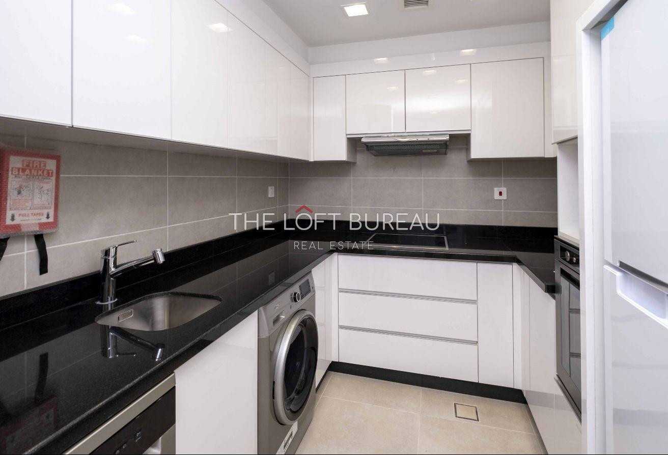 HIGH FLOOR I PRIME TOWER I SPACIOUS STUDIO - Apartment in Viva West