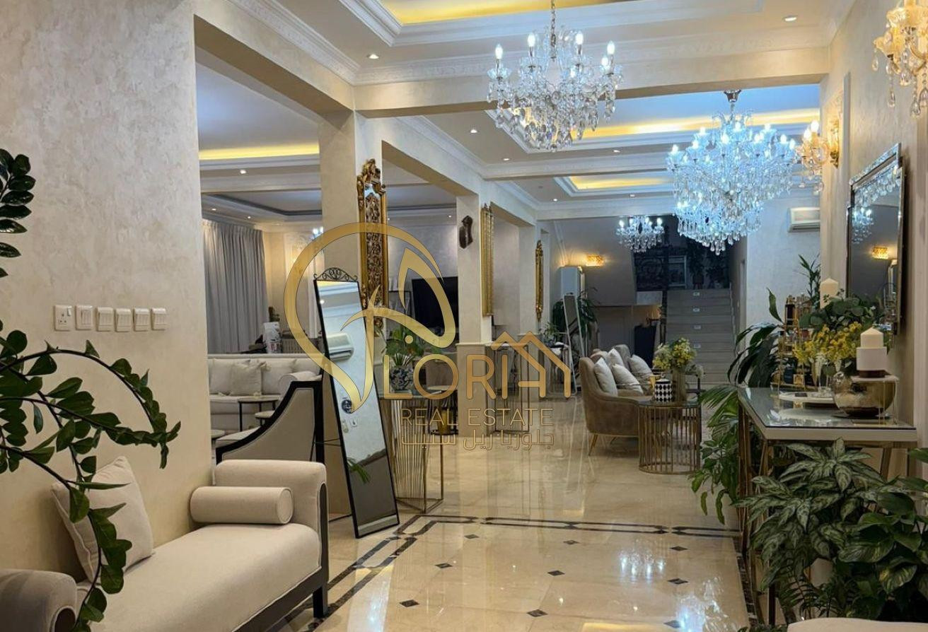 House for Sale in Al Aziziyah | Prime Location - Villa in Al Aziziyah