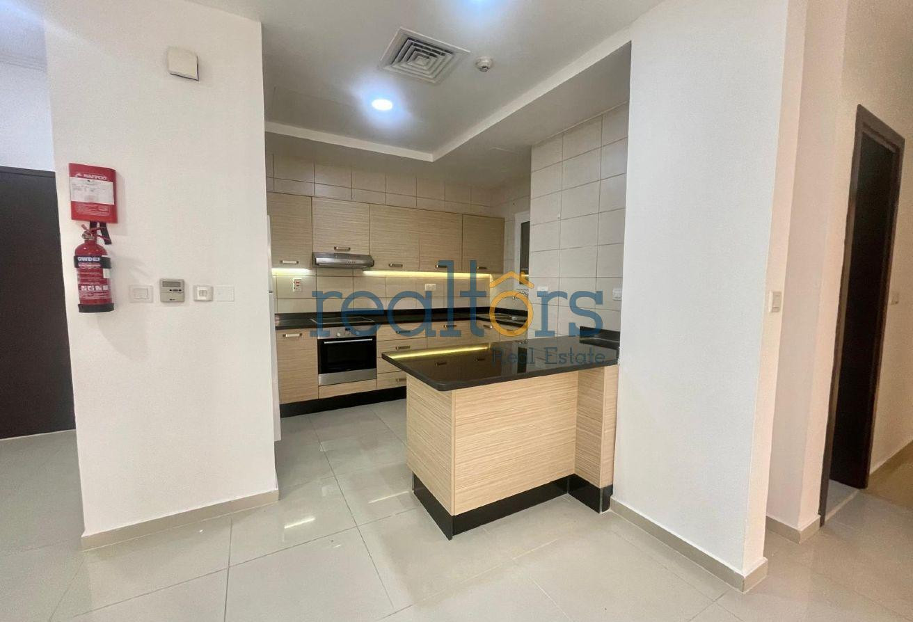 Bright 2BR Semi-Furnished Apartment | Al Nasr - Apartment in Al Nasr Street