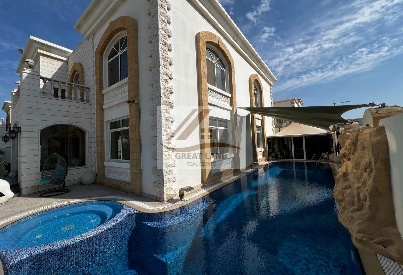 Huge Stand Alone Villa In Al Mammoura For Sale - Villa in Al Maamoura