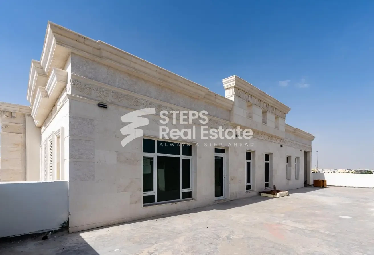 Large 11 BHK Villa with Private Pool for Sale - Villa in Al Markhiya