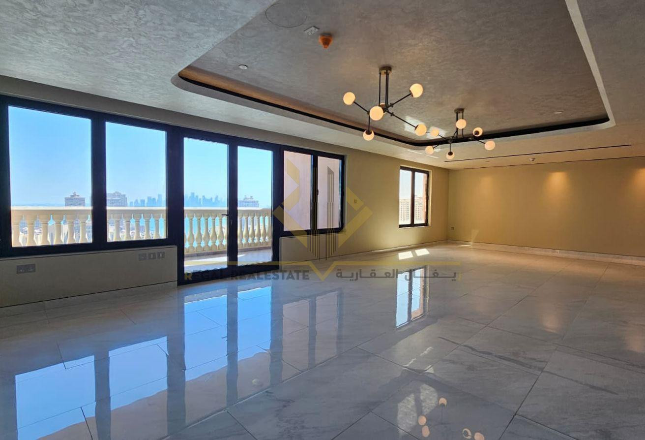 Porto Arabia 2 Bed! Spacious Balcony