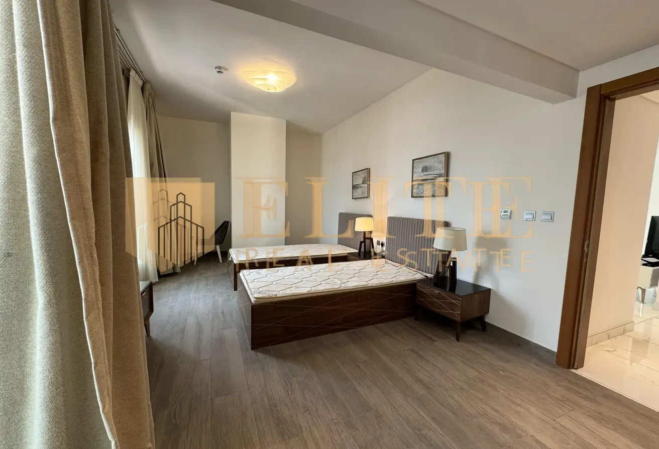 Spacious Furnished 3 Bedroom+Maid in West Bay - Apartment in West Bay