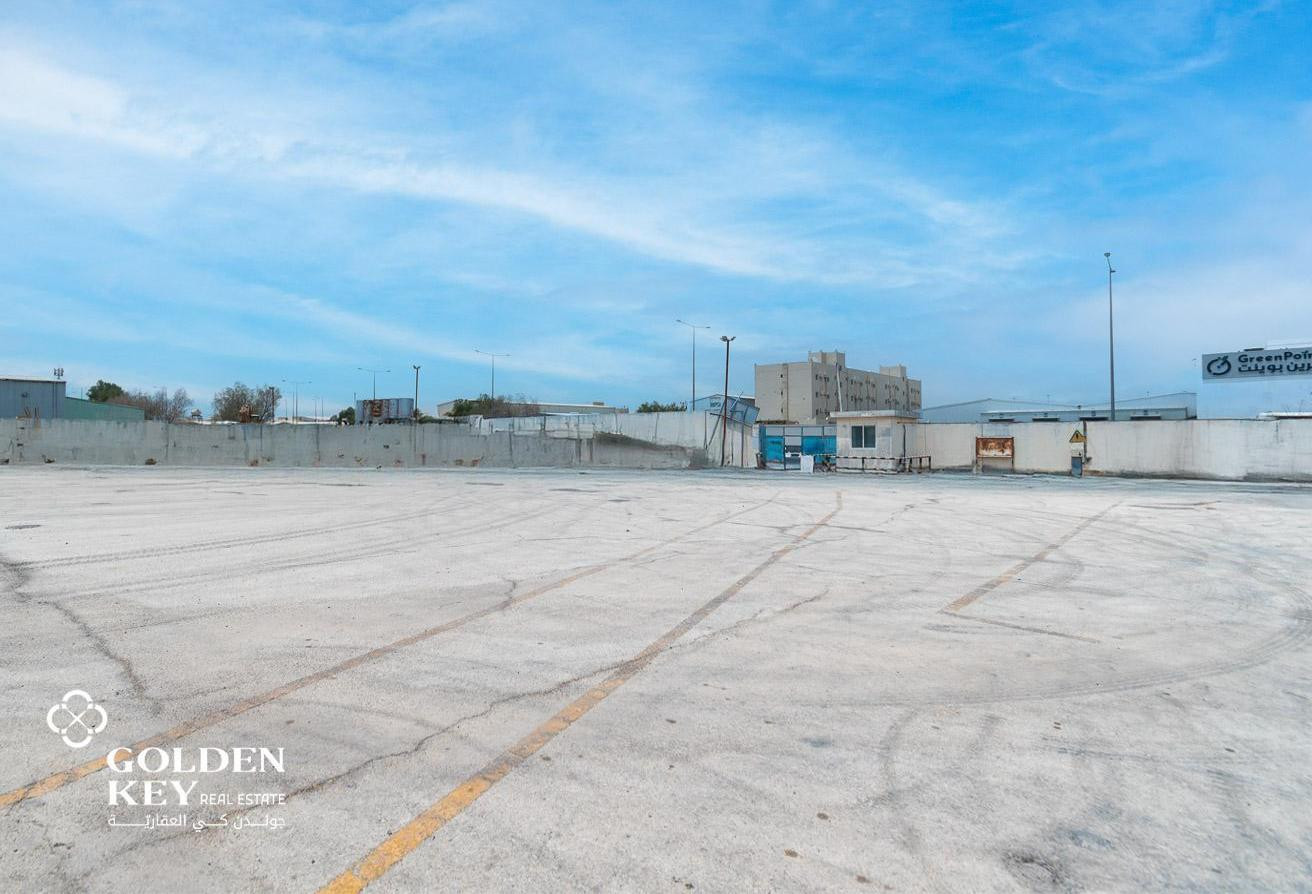 Land w/ General Warehouse for RentIndustrial Area - Plot in Industrial Area