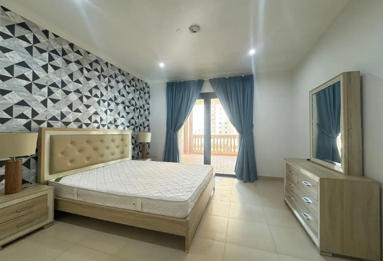 ELEGANT FF 1BHK APARTMENT WITH BIG BALCONY7,5007,500 - Apartment in East Porto Drive