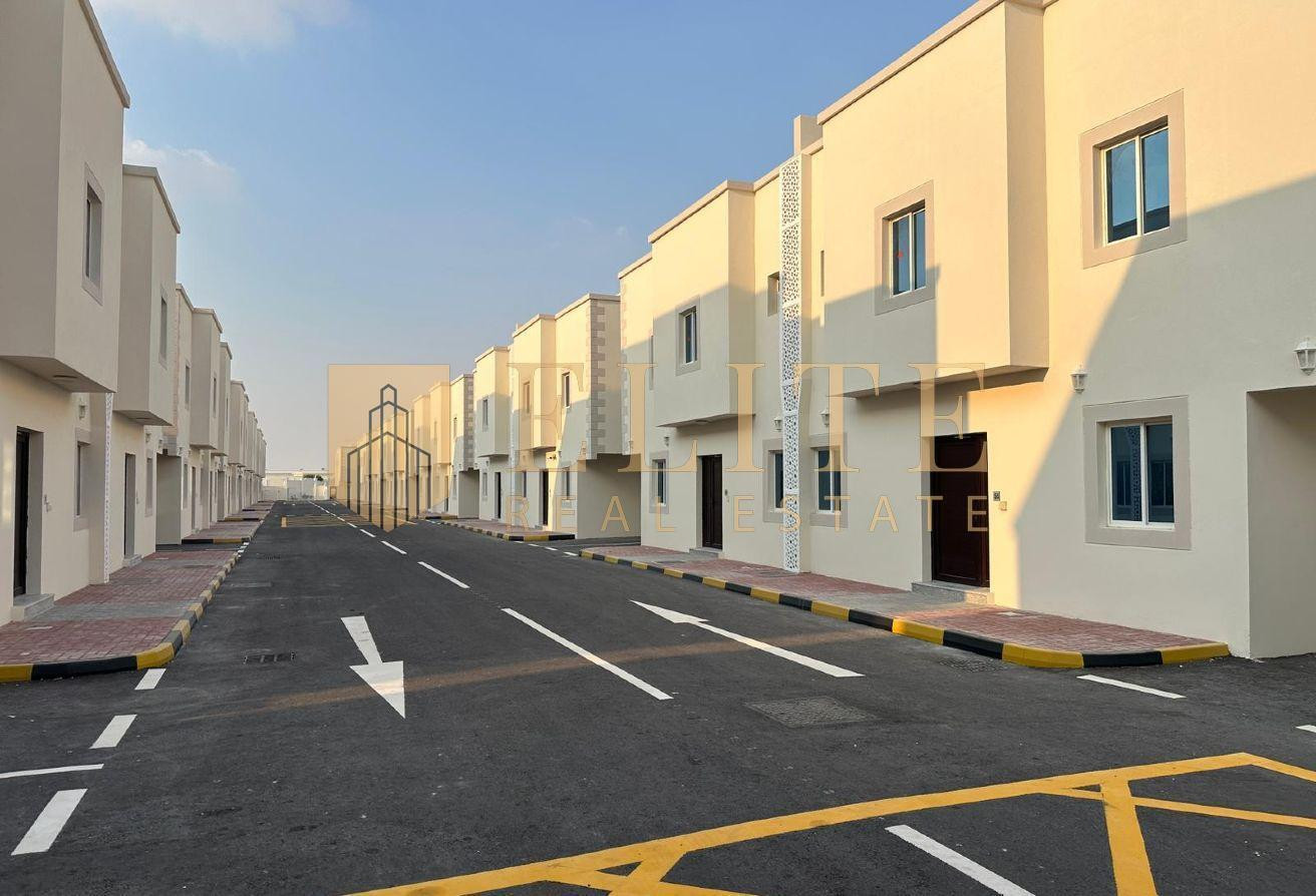 Spacious 6BR Villa | 450 sqm | 6 Bath | Prime Area