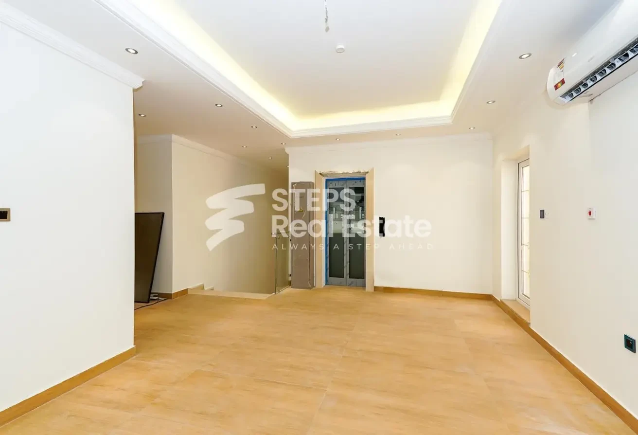 Luxurious 8 BHK Villa for Sale in Al Thumama - Villa in Al Hadara Street