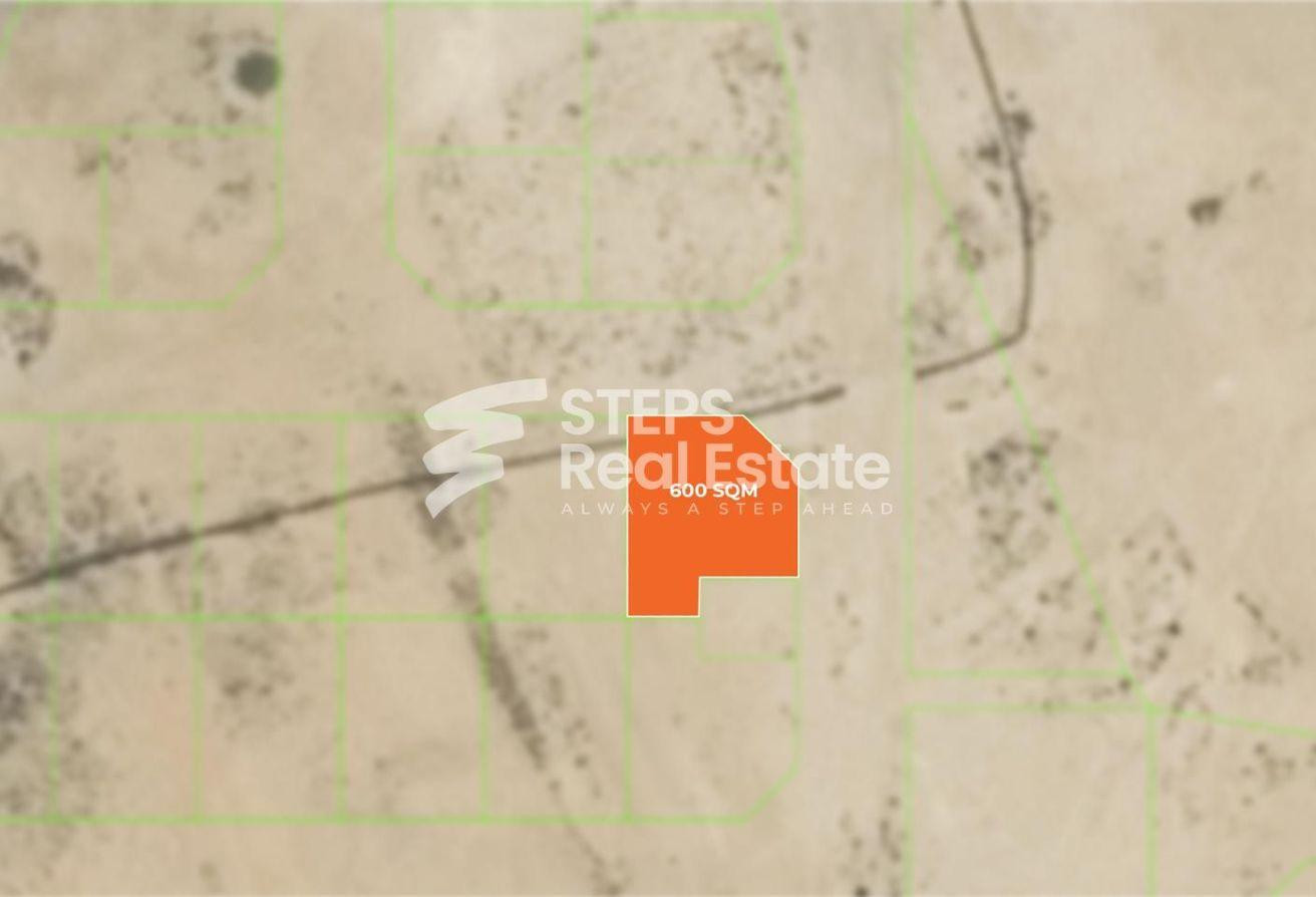 Buildable Land for Residential Use in Al Wakrah - Labor Camp in Al Wakair