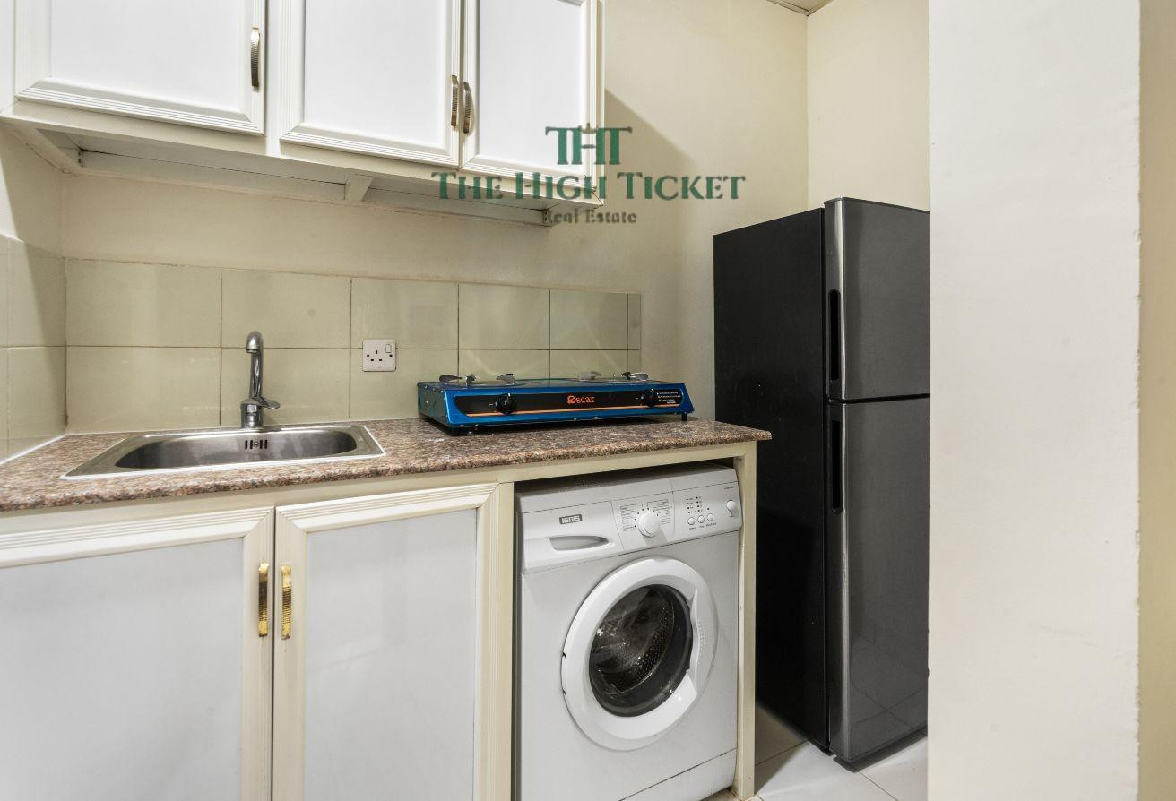 Spacious | 1BHK | FF | Free Wi-Fi - Apartment in Al Hilal East