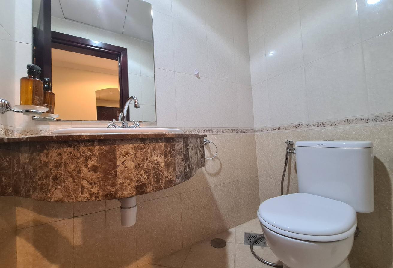 Bills Done | Large Layout | Big Balcony - Apartment in East Porto Drive