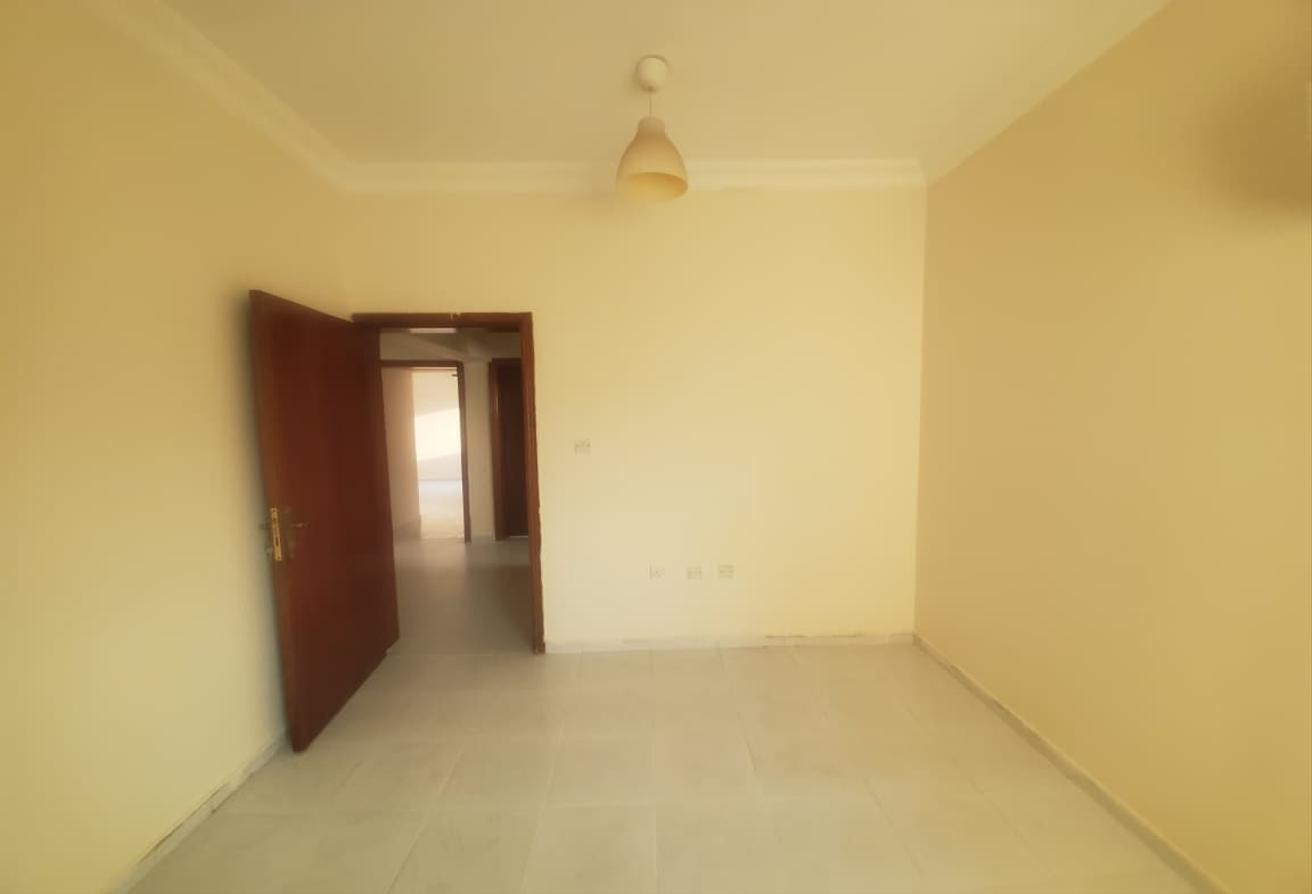 3 BHK Unfurnished Apartment available in Al Sadd - Apartment in T Block