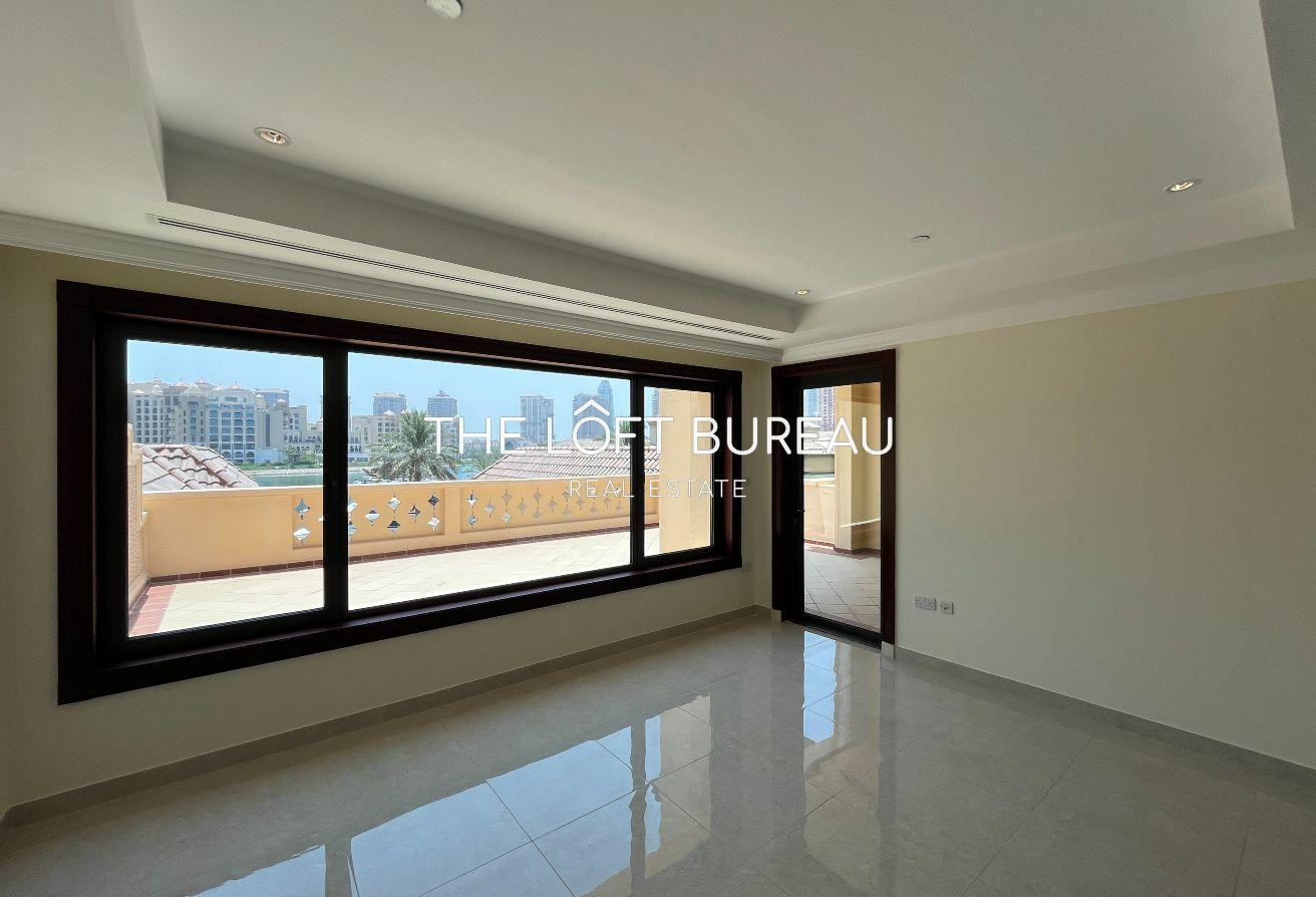 Semi-Furnished 1 BHK Townhouse in Porto Arabia - Townhouse in La Croisette