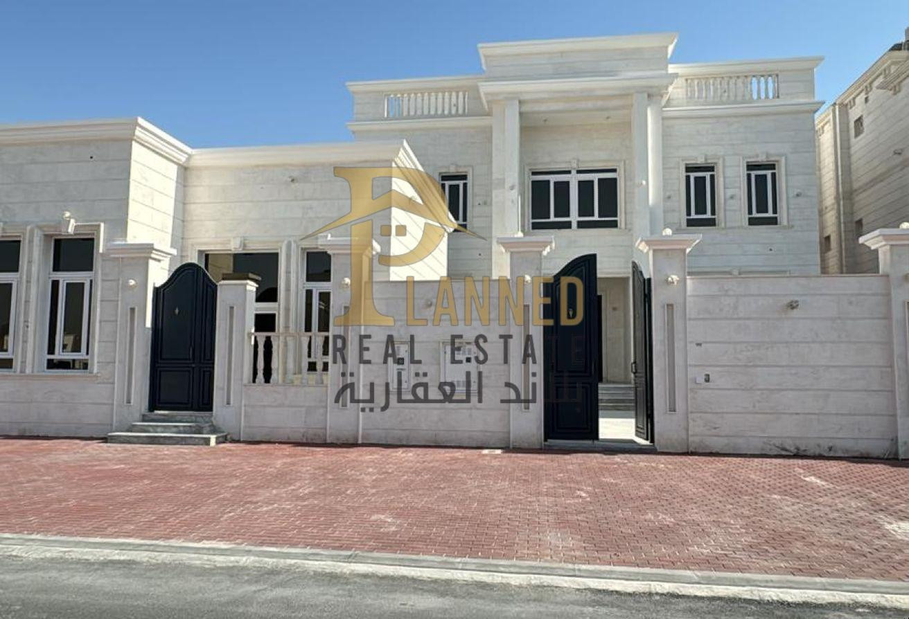 Huge | 8BHK Villa | Standalone | Prime Location