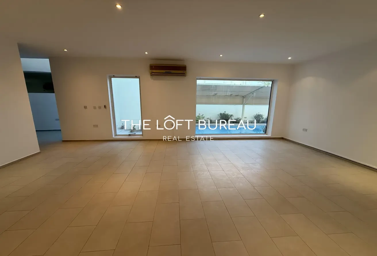 Elegant 5-BD Al-Dafna Villa with Pool EV Parking - Villa in Diplomatic Street