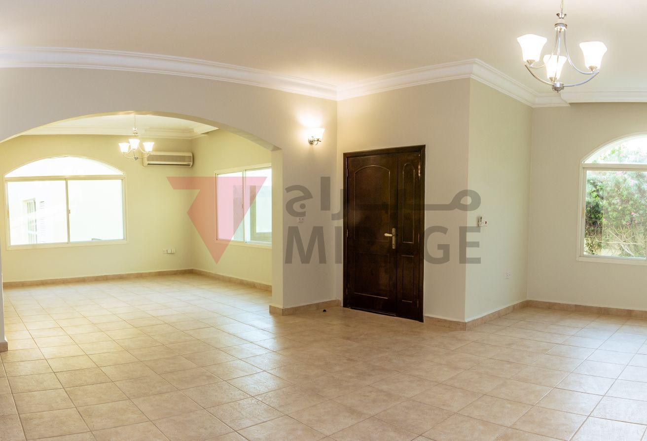 STUNNING 5 BHK | STANDALONE VILLA | PRIVATE POOL - Villa in Bu Hamour Street