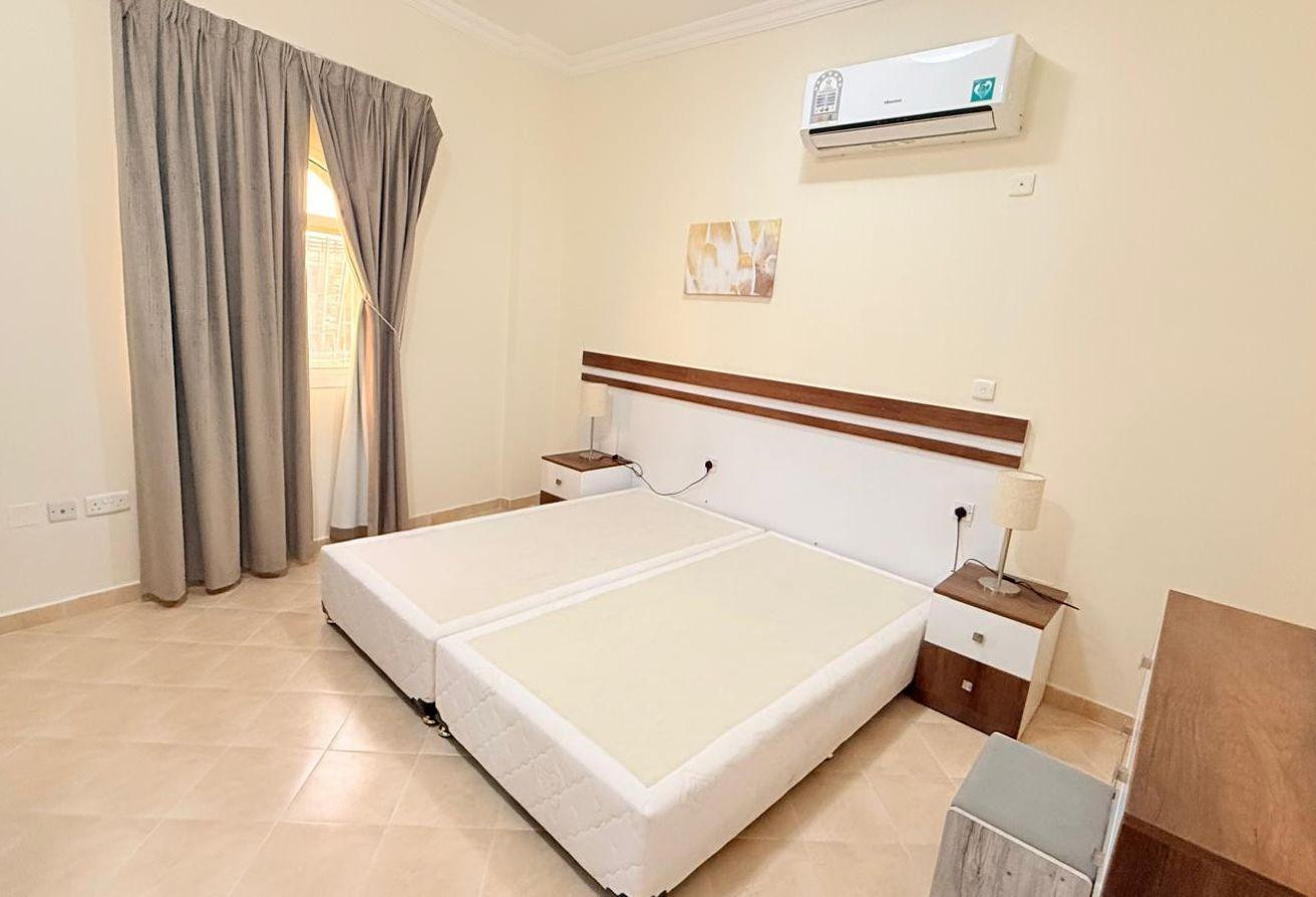Good as New 2-Bedroom | Furnished | All Inclusive - Apartment in Al Nasr Street