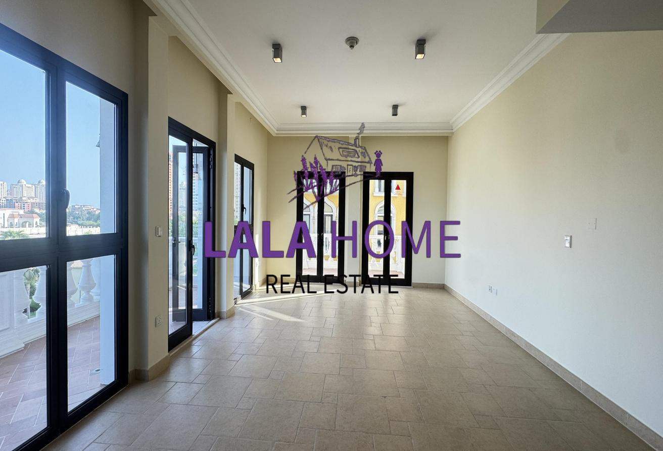Beautiful 3BR Semi Cooling Inc | NO FEES
