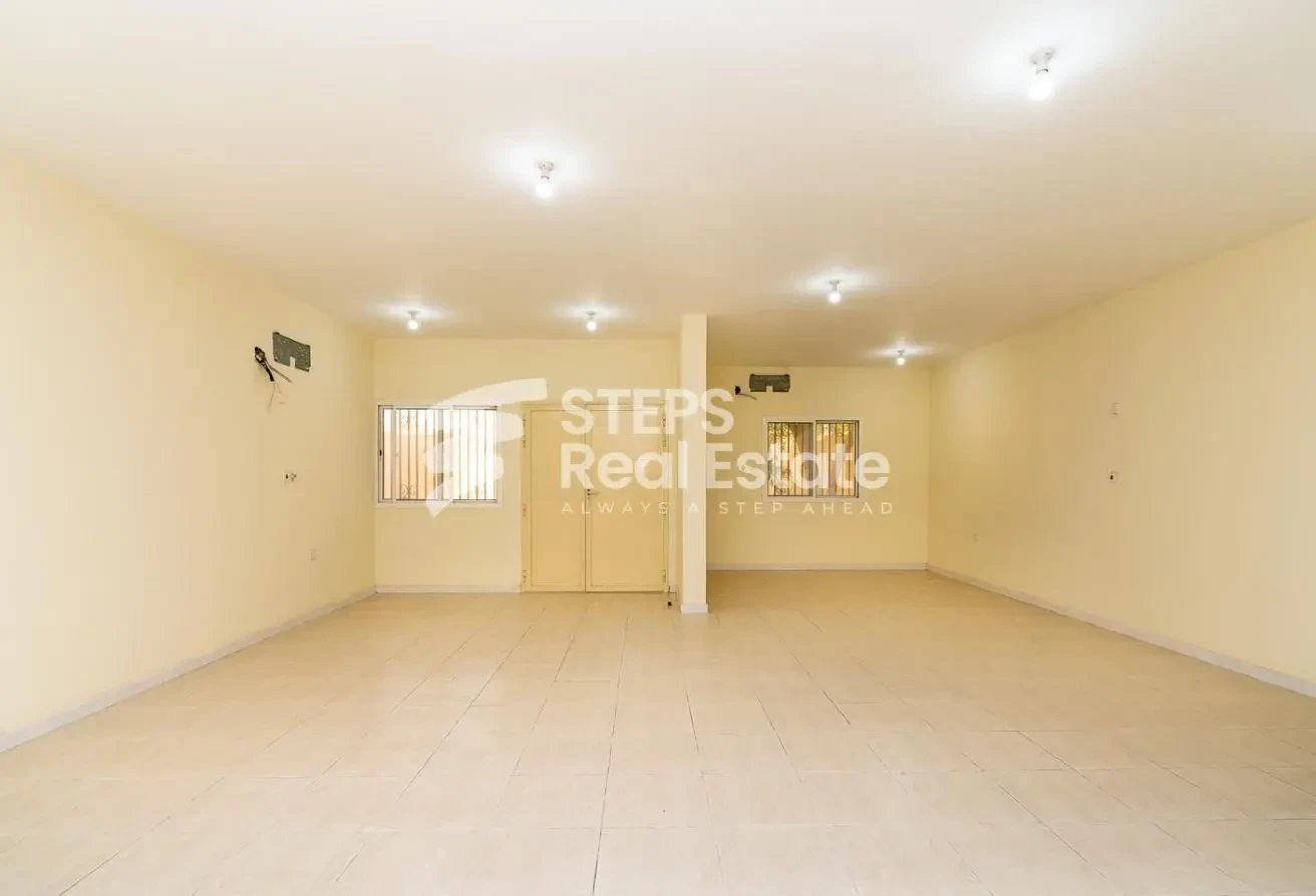4 Detached Service Villas for Rent in Al Wakra - Villa in Al Wakair