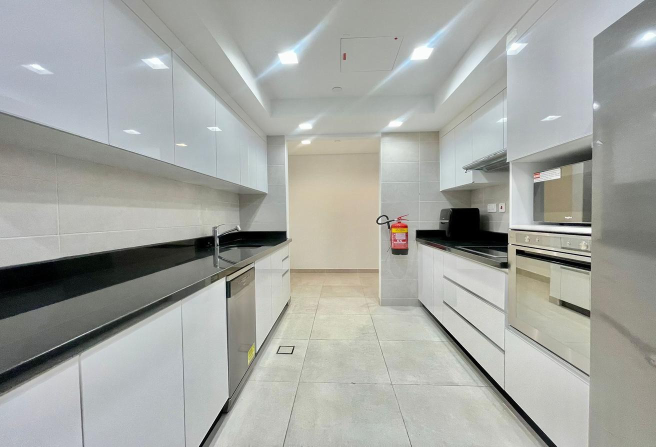 Enjoy the luxury lifestyle in this gorgeous apartment at Viva Bahriya, The Pearl Qatar! - Apartment in Viva West