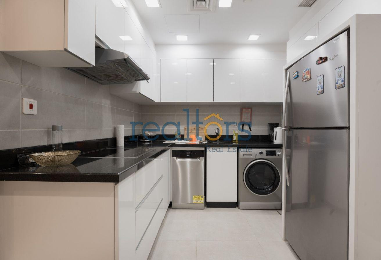 Luxury 1 Bedroom w/ Sea View | Viva Bahriya