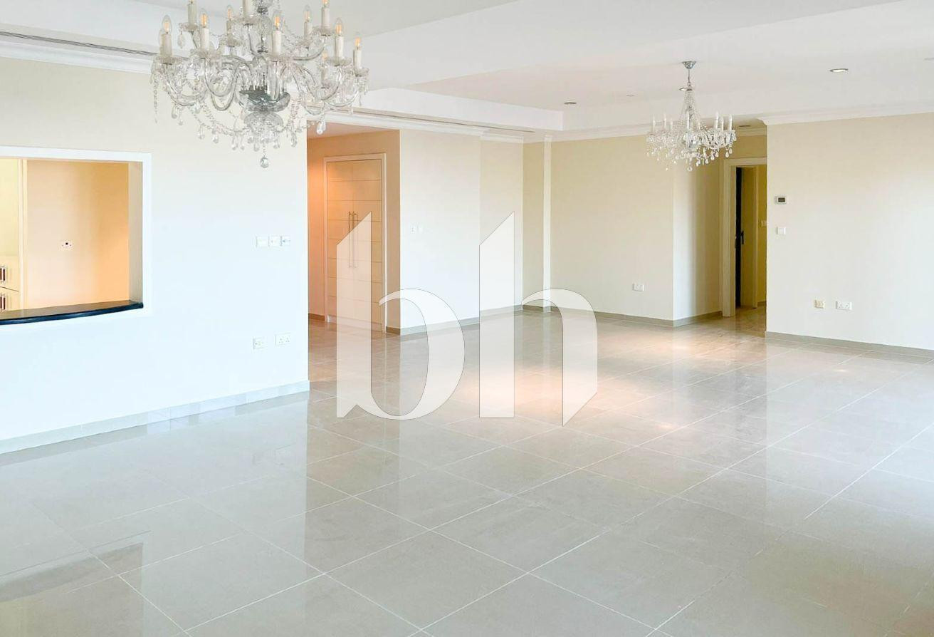 MODERN | 2 BEDROOMS | HIGH RATE OF OCCUPANCY - Apartment in West Porto Drive