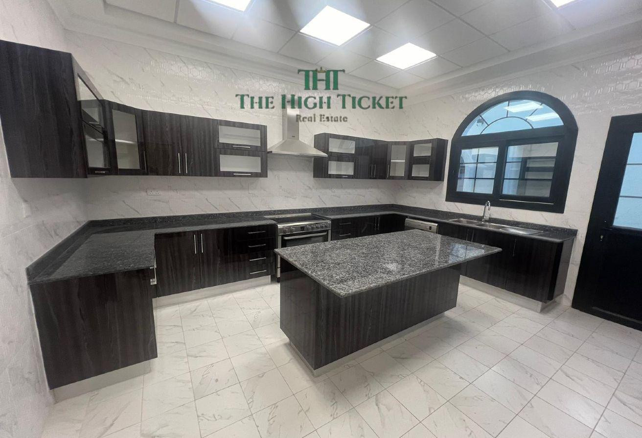 7BHK Villa | Stand Alone | Maid Room - Villa in Al Hilal West