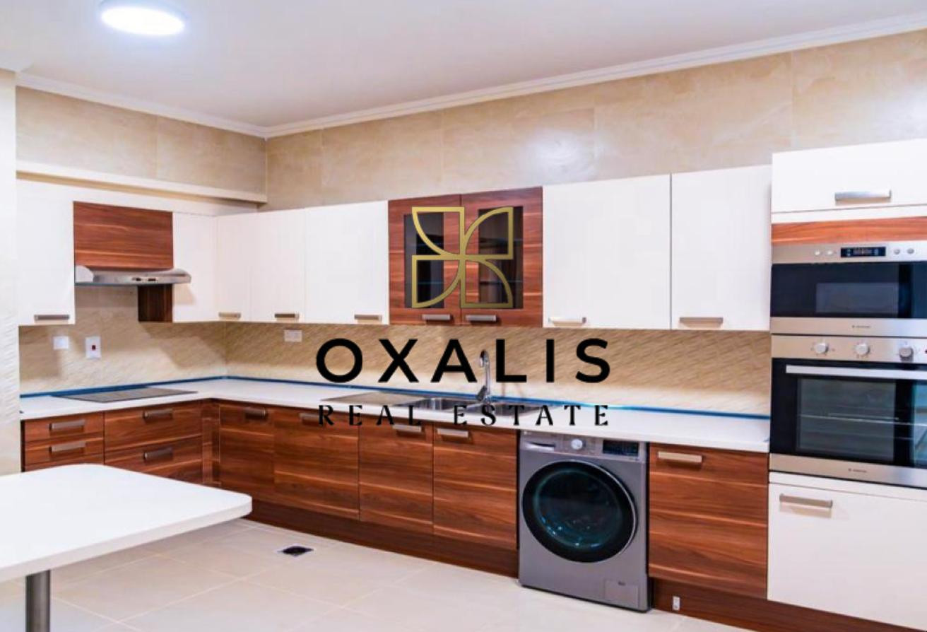 UNIQUE LAYOUT 5 BEDROOMS VILLA | MODERN AMENITIES - Villa in Janayin Al Waab