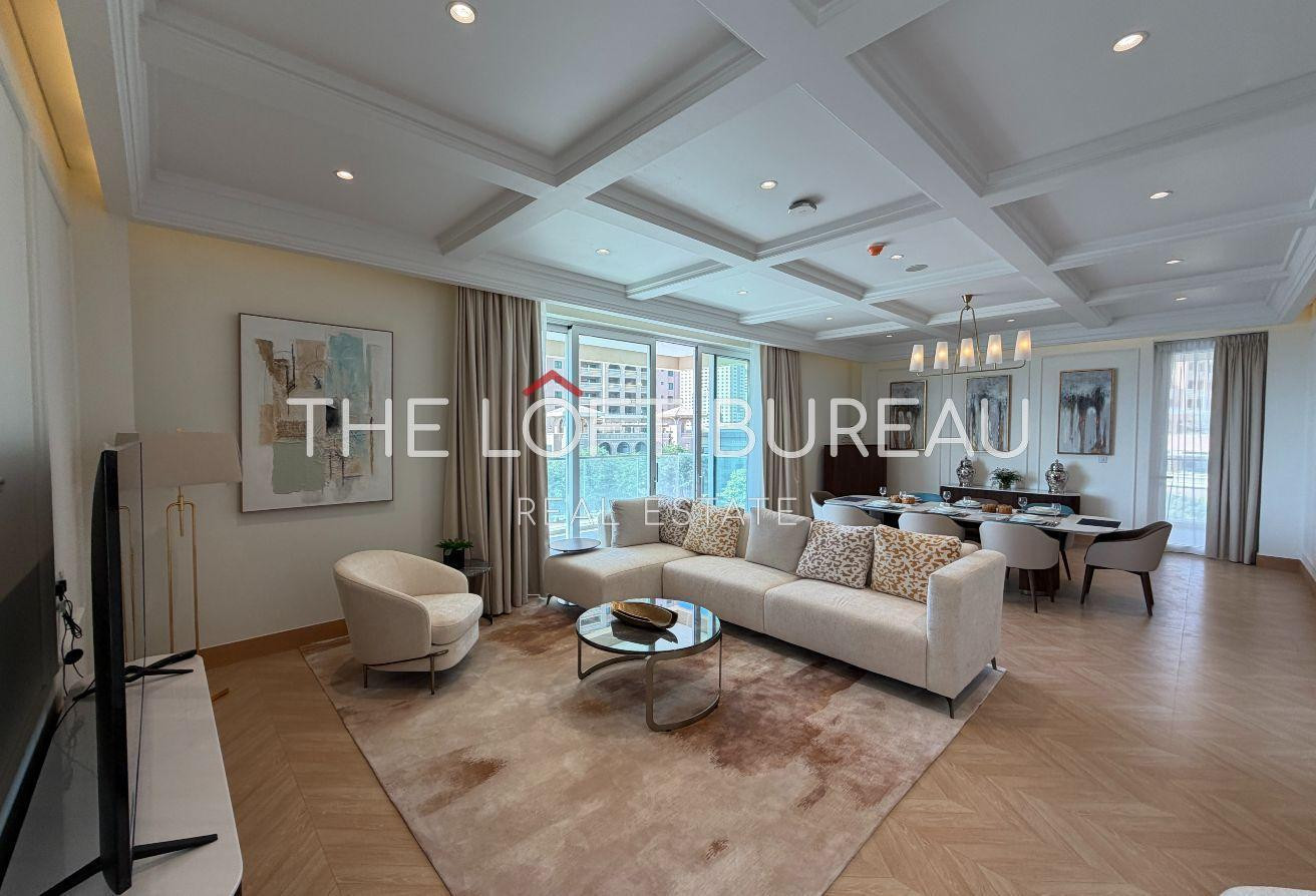 NO COMMISSION ! FULLY RENOVATED! AMAZING APARTMENT