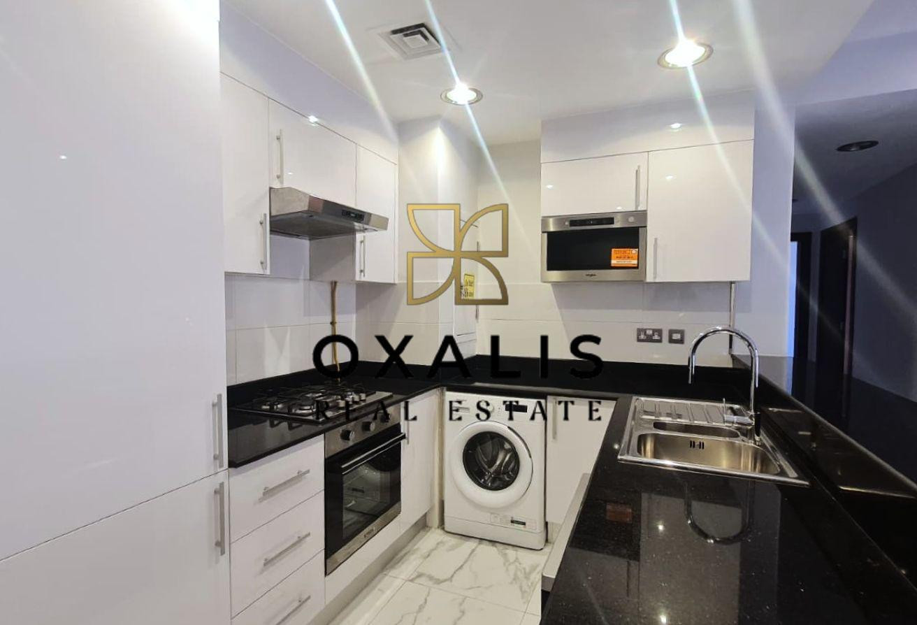 BILLS INCLUDED | 2 BHK + BALCONY | POOL ACCESS - Apartment in Fox Hills South