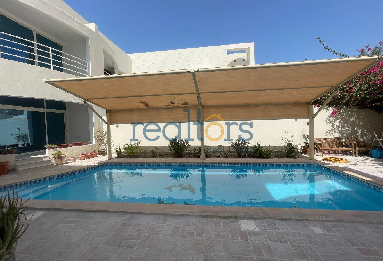 Luxurious 5 BHK villa I Private Pool I all inclusv - Villa in Lejbailat