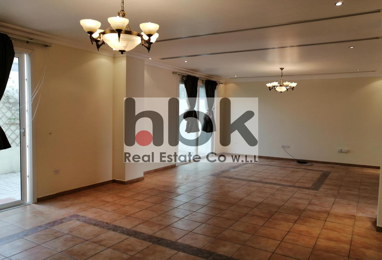 3 bedroom villa in a compound No Commission - Compound Villa in Al Nasr Street