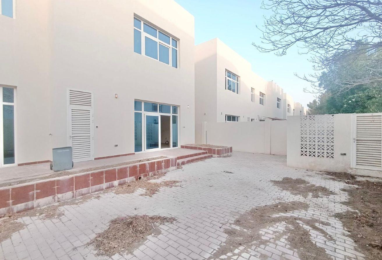 3BR Villa | SF | Maid’s Room | Full Amenities - Villa in Ain Khaled