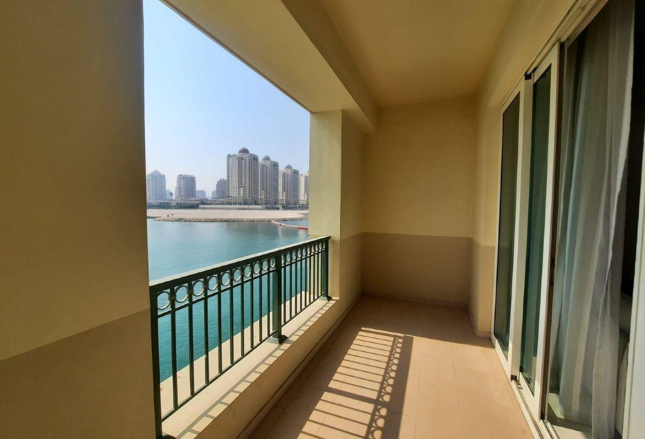 Luxury Furnished 2BHK Townhouse w/Sea View | 2.6M - Townhouse in Viva East