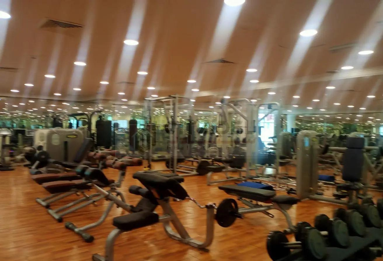 Apartments 2,3 BHK for rent in Corniche Road - Apartment in Corniche Road