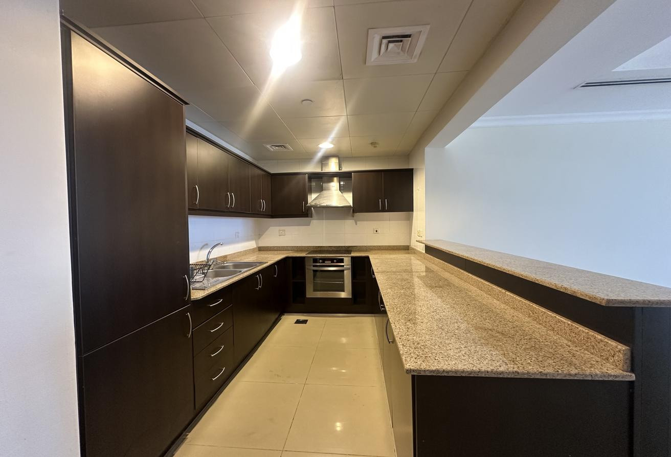 Great offer | Studio SF in Porto The Pearl - Apartment in West Porto Drive