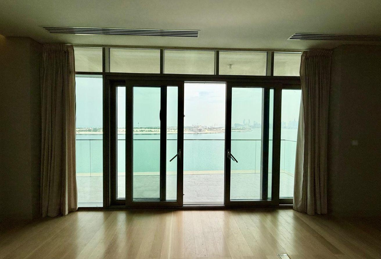Full sea view_3+maid_big balcony_seef lusail - Apartment in Seef Lusail