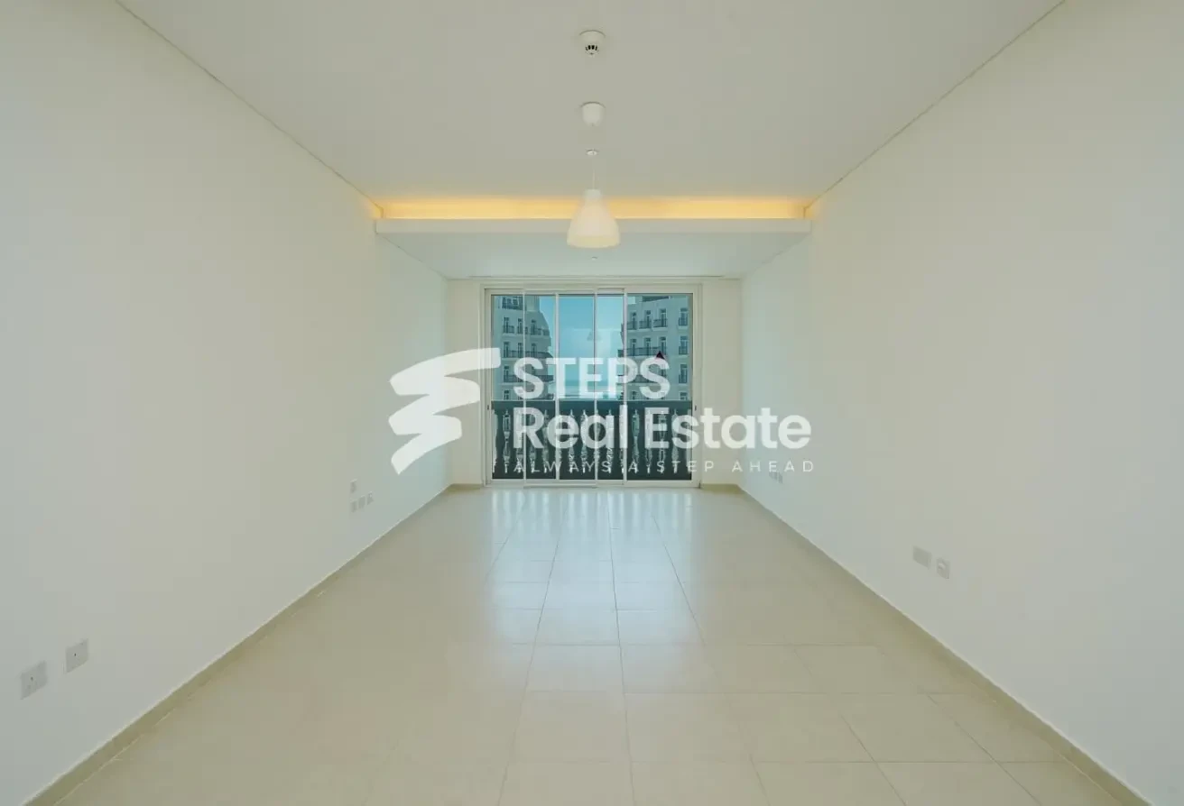 City and Sea View 2BHK Apartment in The Pearl - Apartment in Viva East